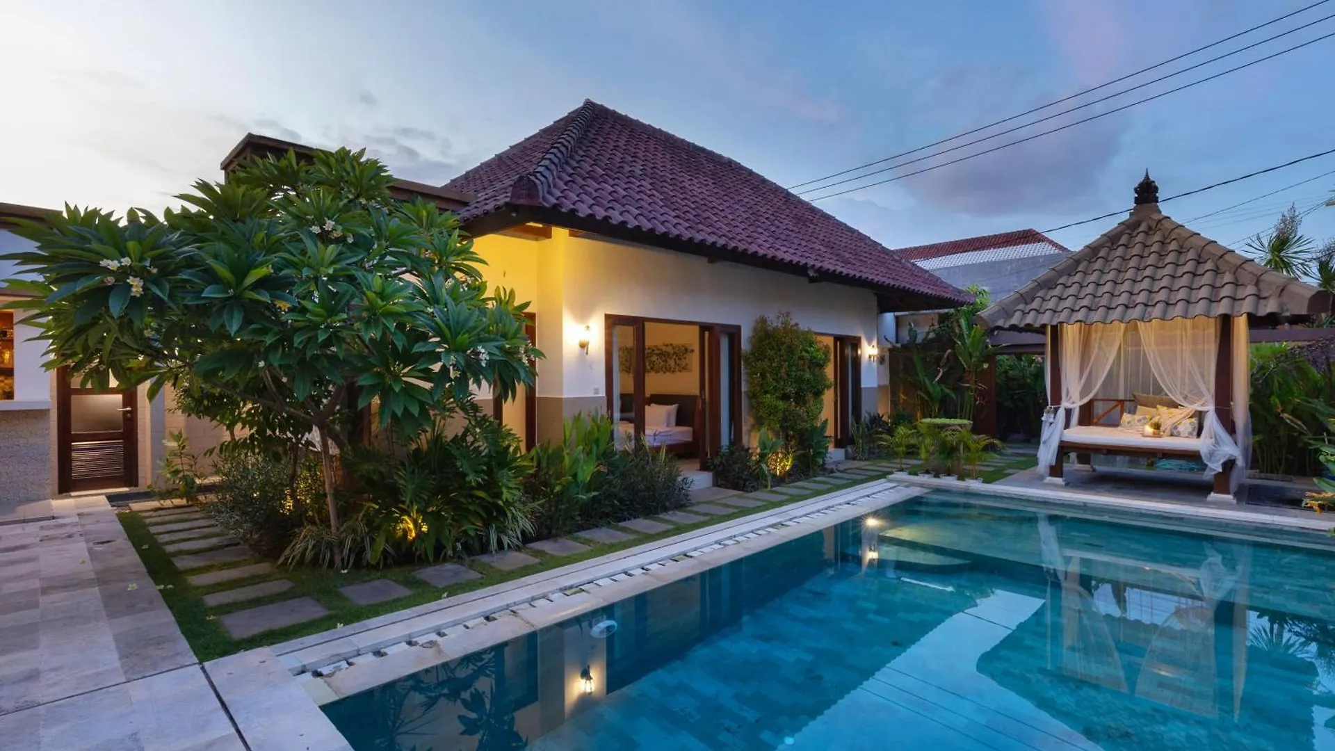 Villa Lapiz Seminyak
