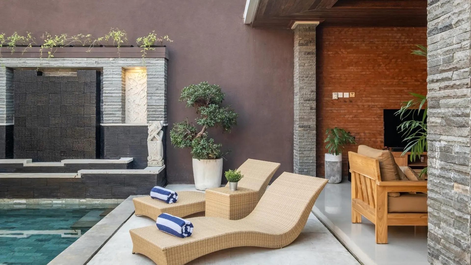 Villa Lapiz Seminyak  Seminyak (Bali)
