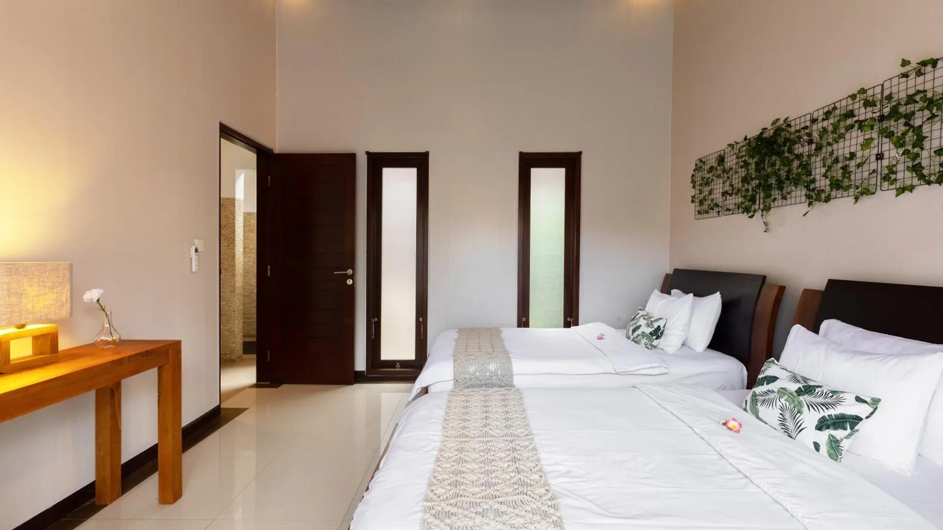 Villa Lapiz Seminyak  Indonesia