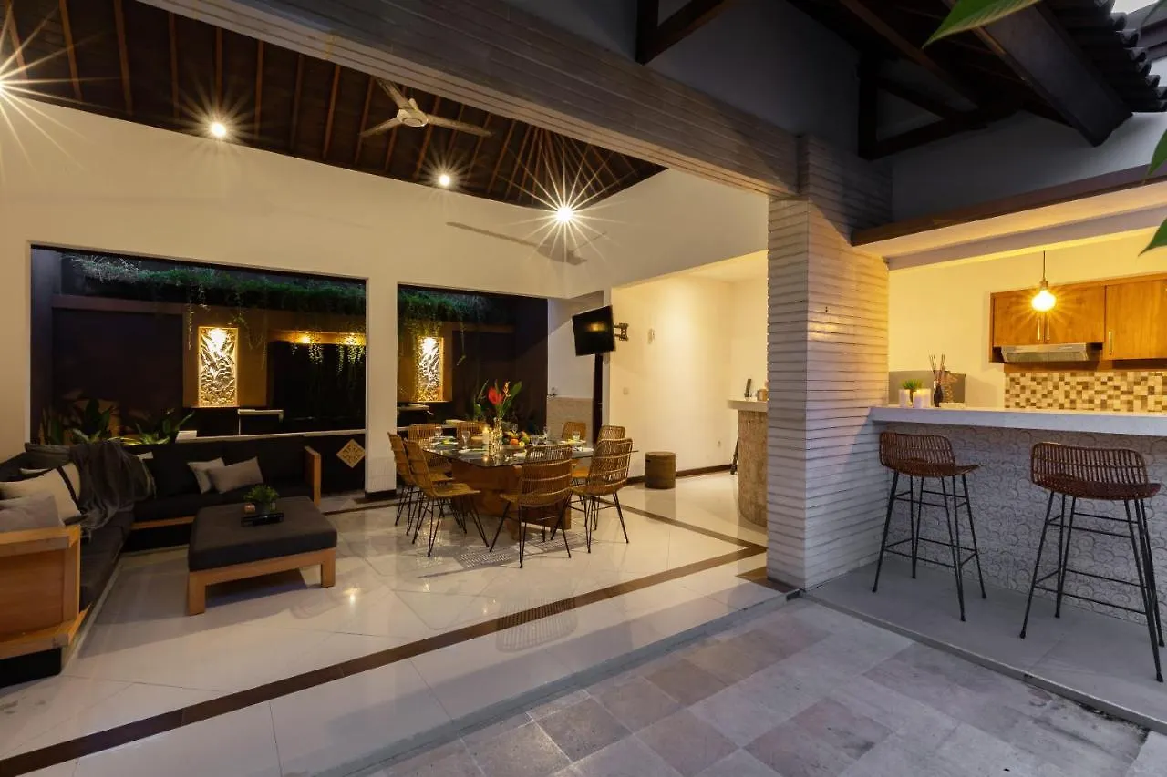 Villa Lapiz Seminyak  Indonesia
