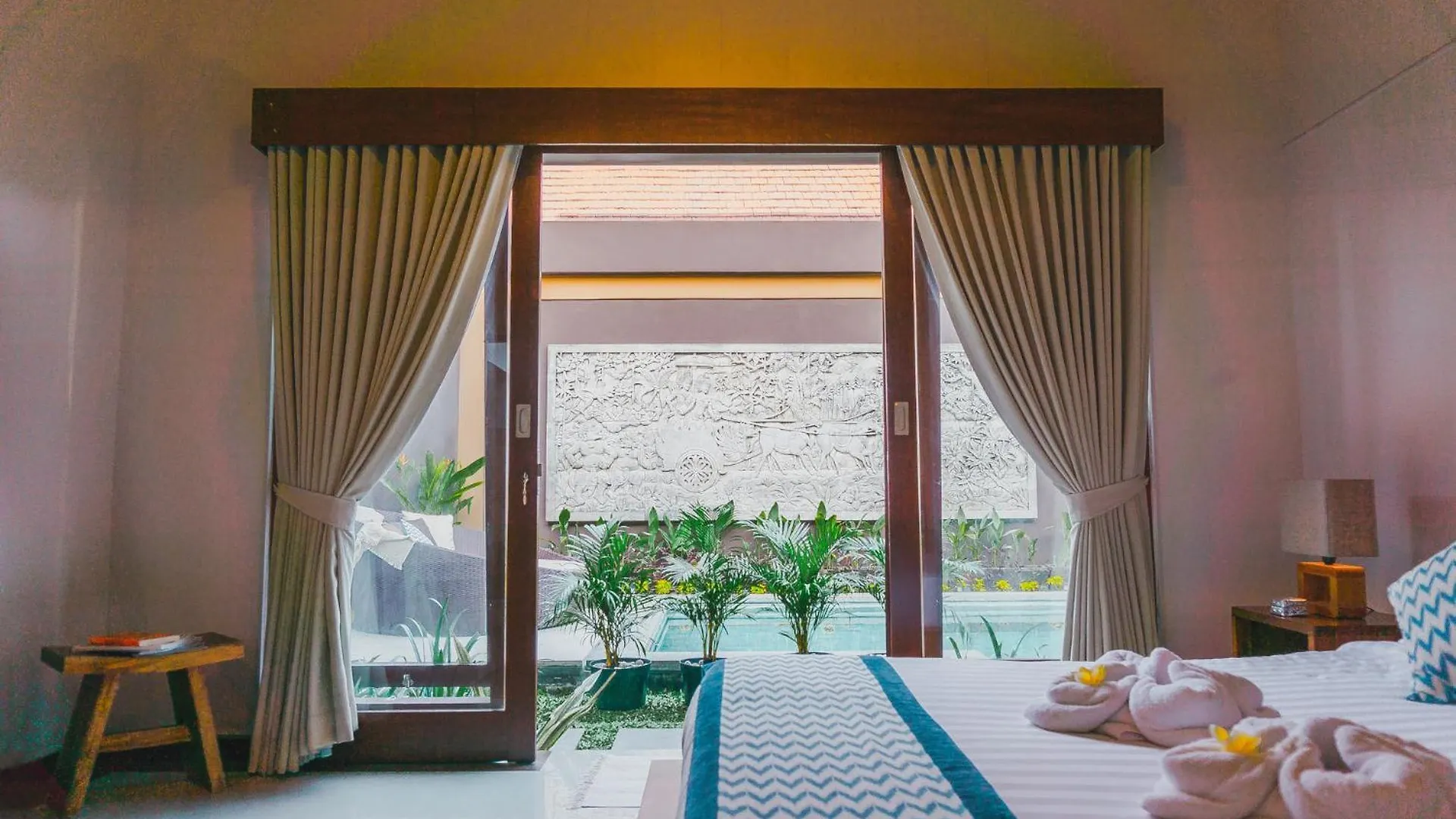 Villa Lapiz Seminyak  0*, Seminyak (Bali) Indonesia